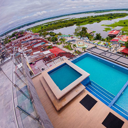 Las Terrazas Sky Bar